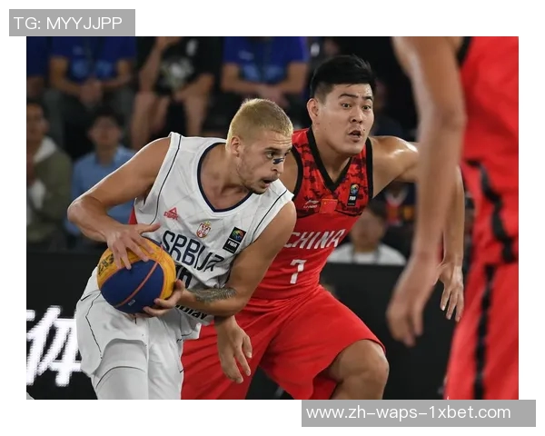 中国男篮迎战塞尔维亚队全力争胜展现实力与团队精神 中国男篮迎战塞尔维亚队全力争胜展现实力与团队精神